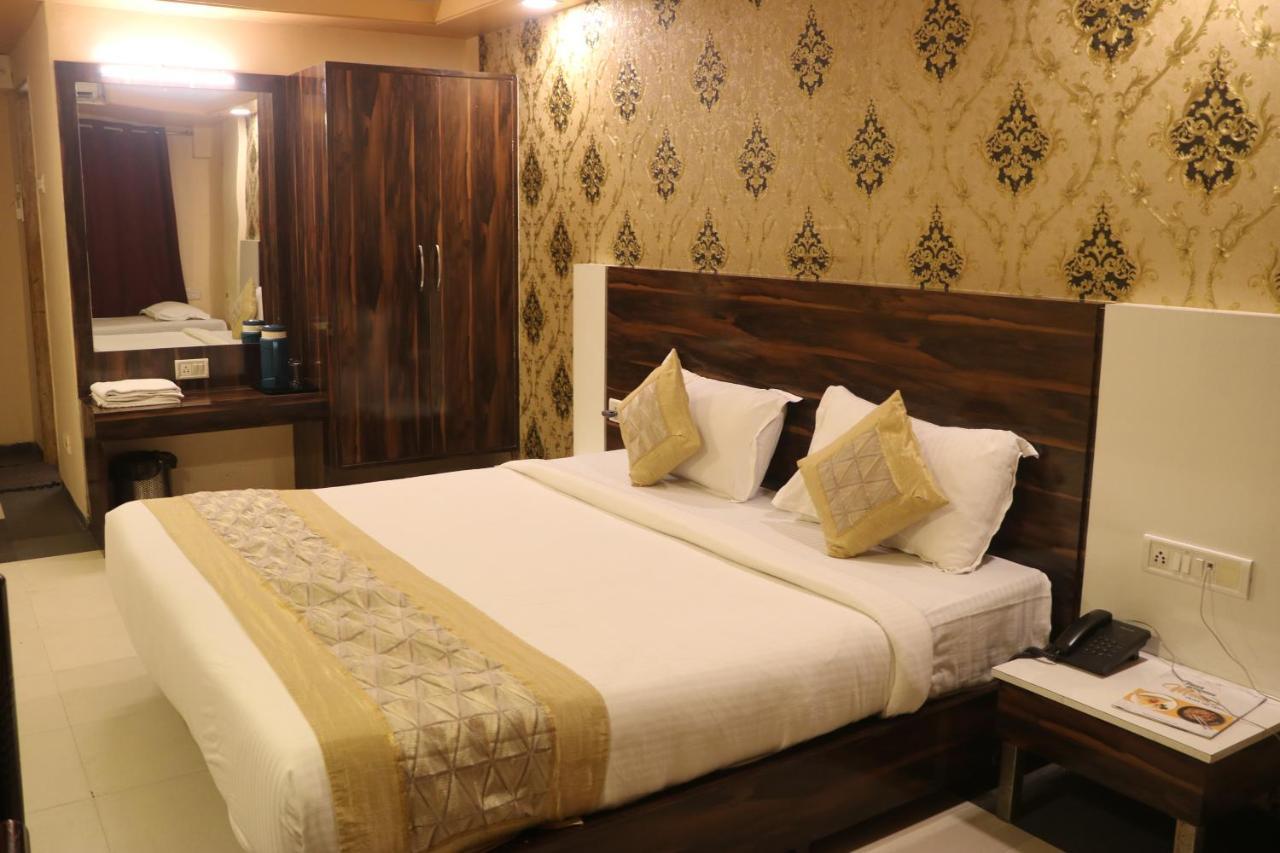 Mountview Resort โลนาวาลา ภายนอก รูปภาพ