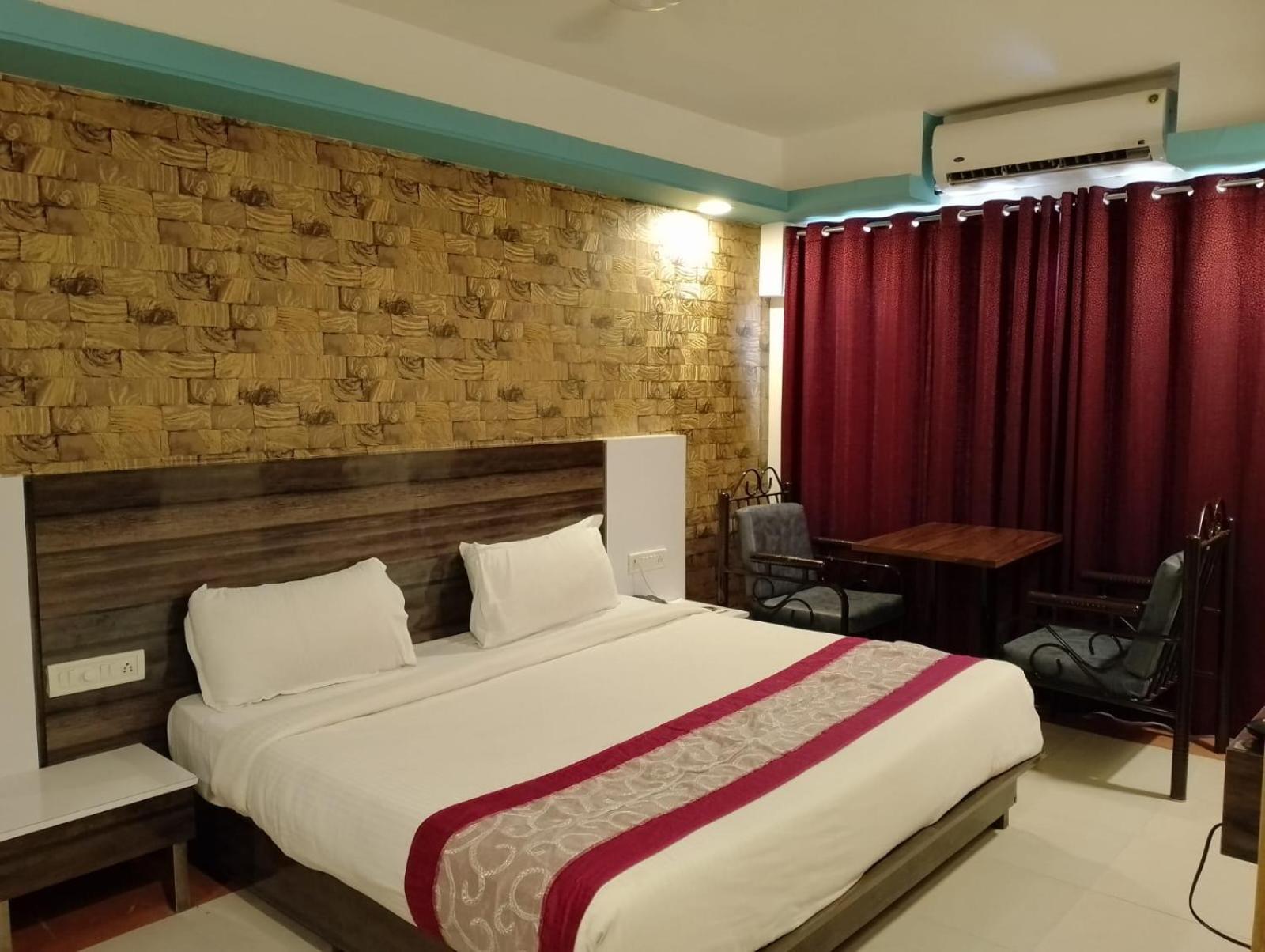Mountview Resort โลนาวาลา ภายนอก รูปภาพ